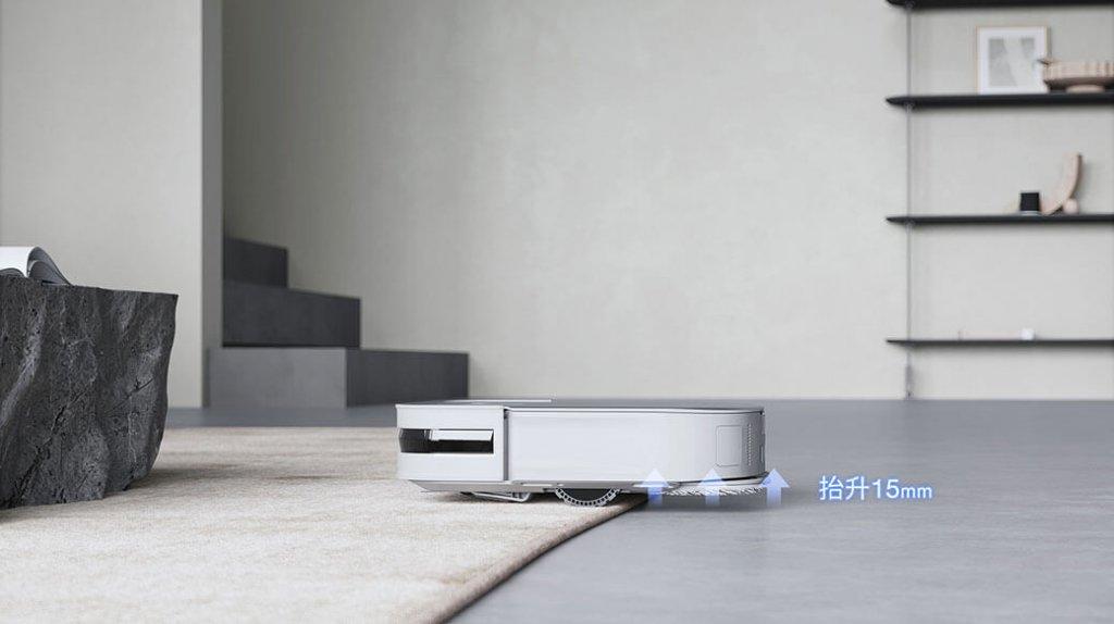 Ecovacs Deebot X2 Omni: подъем салфетки на ковре